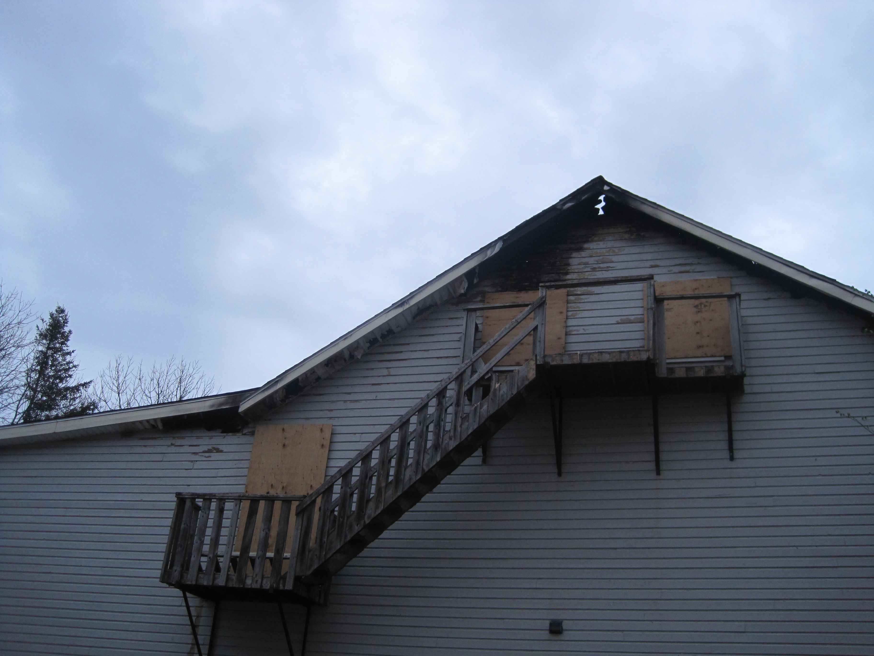 fig.8 - fire in charlottetown